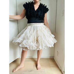 VTG  Crinoline Tulle Slip Size M/L Stretchy Waist Off White USA made petticoat